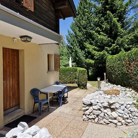 Semesterbostad Alba A *